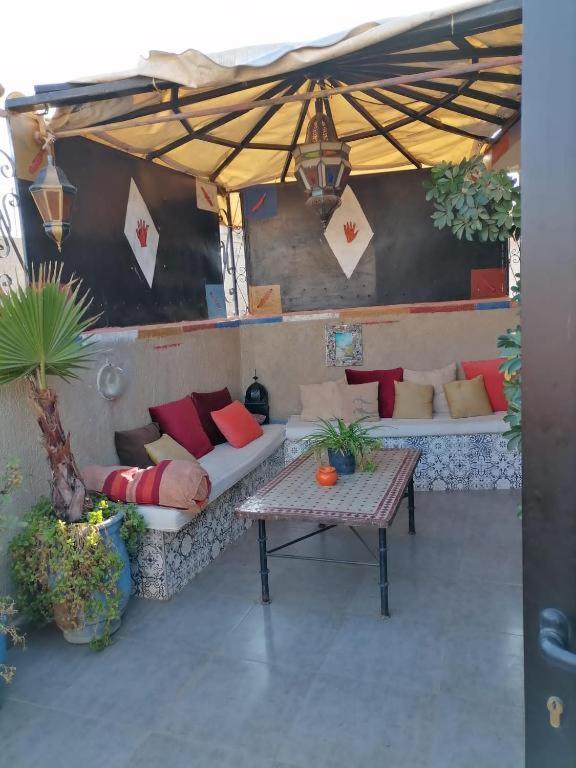 Dar Hiba Apartment Marrakesh Bagian luar foto
